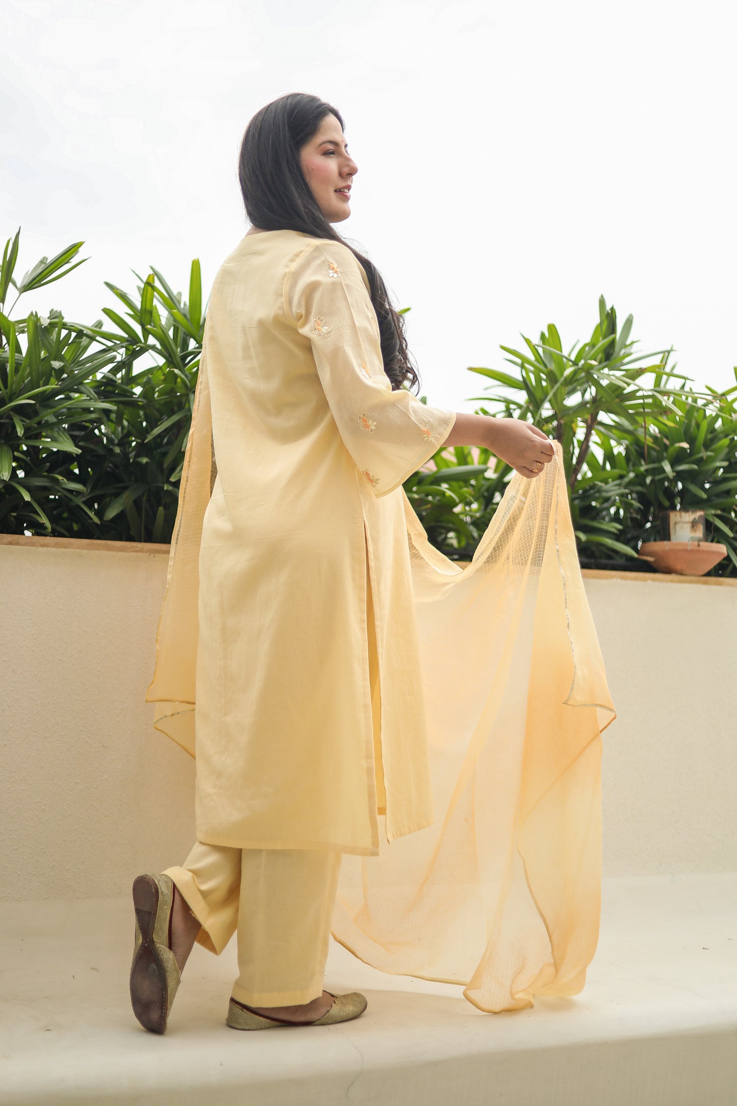 Women’s Yellow Kurta Set